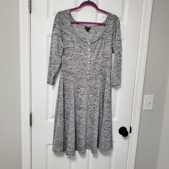 Torrid Grey Long-sleeved Henley Dress Plus Size 0x - Picture 5 of 9